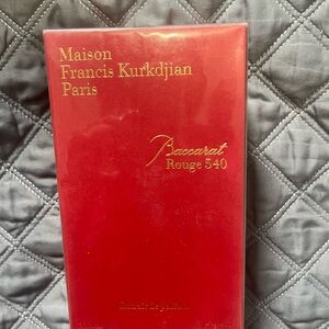 Maison Francis Kurkdjian Baccarat Rouge 540 - Red